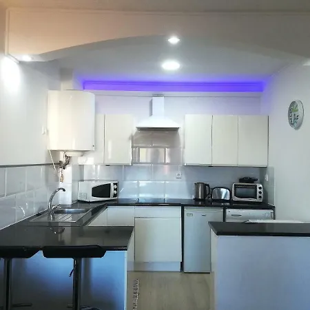 Montechoro Central شقة *